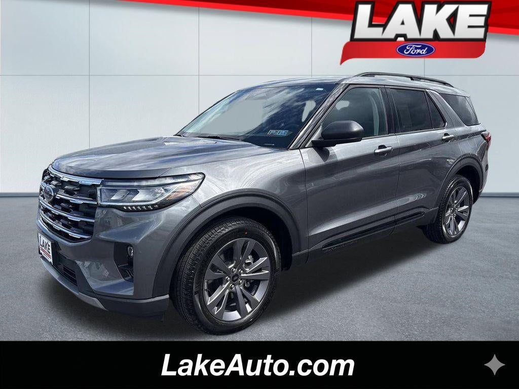 2026 Ford Explorer Active w/200A Pkg in Carbonized Gray Metallic — front three-quarter view